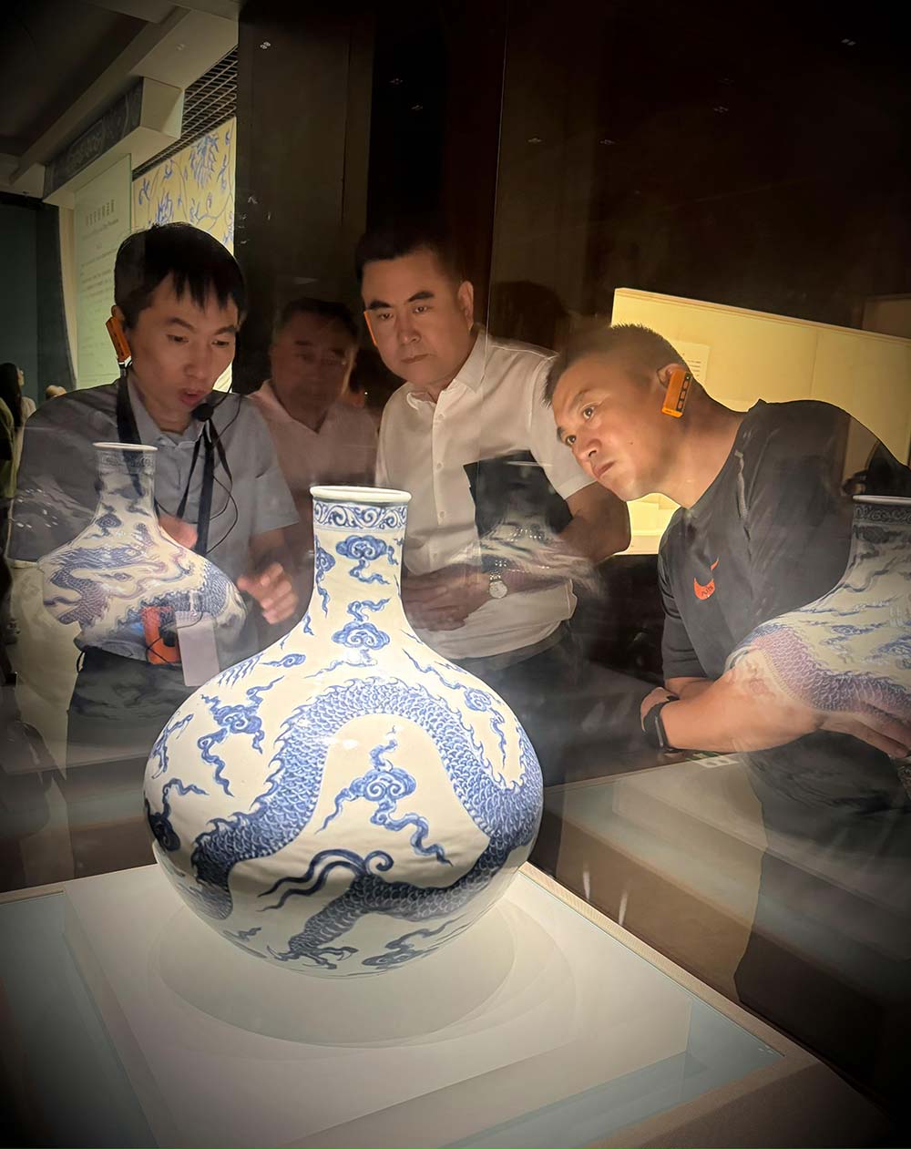 遼寧百年董氏隨同營口市區政協到沈陽參觀正風肅紀反腐展覽，視覺盛宴+心靈洗禮！ 