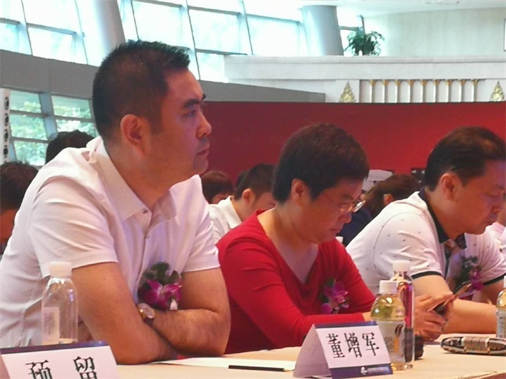 百年董氏走進“天下第一村”華西村——《第四屆中國民營經濟華西論壇暨優秀民營企業家風采展播》 